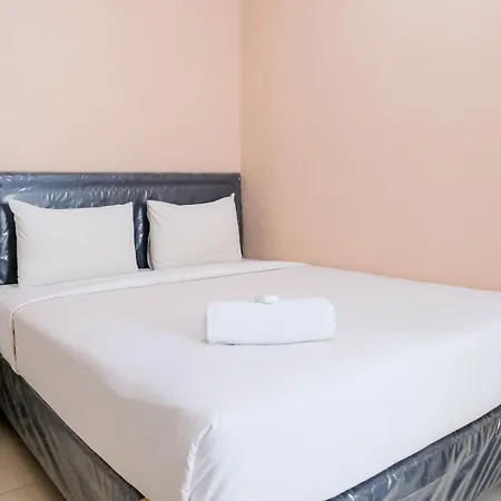 Homey 2Br Apartment At Parahyangan Residence By Travelio